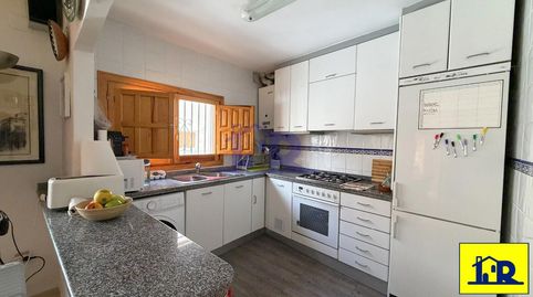 Foto 5 de Casa adosada en venta en San Roque, Portilla, Cuenca