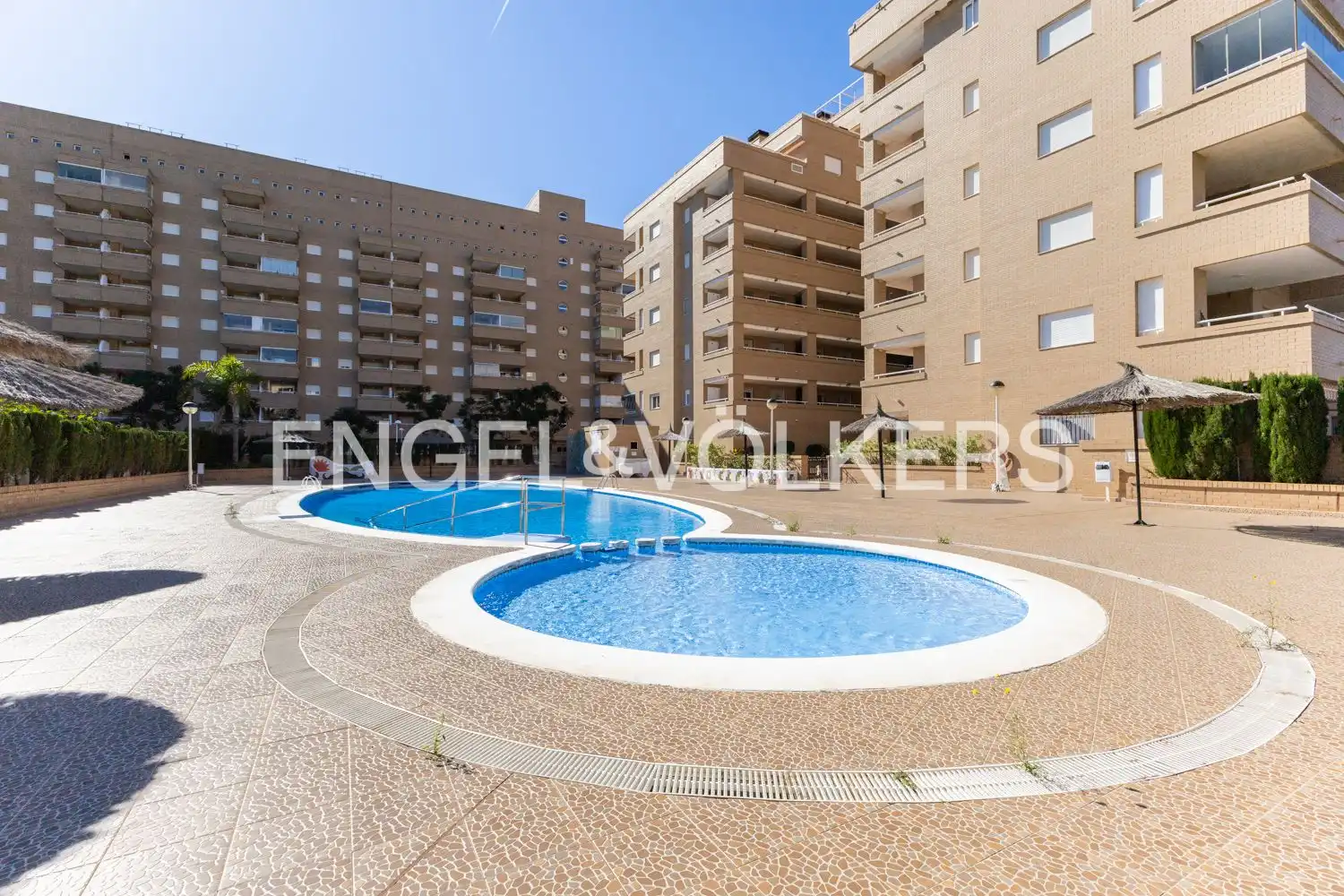 Piscina de Pis en venda en Oropesa del Mar / Orpesa amb Aire condicionat, Calefacció i Piscina