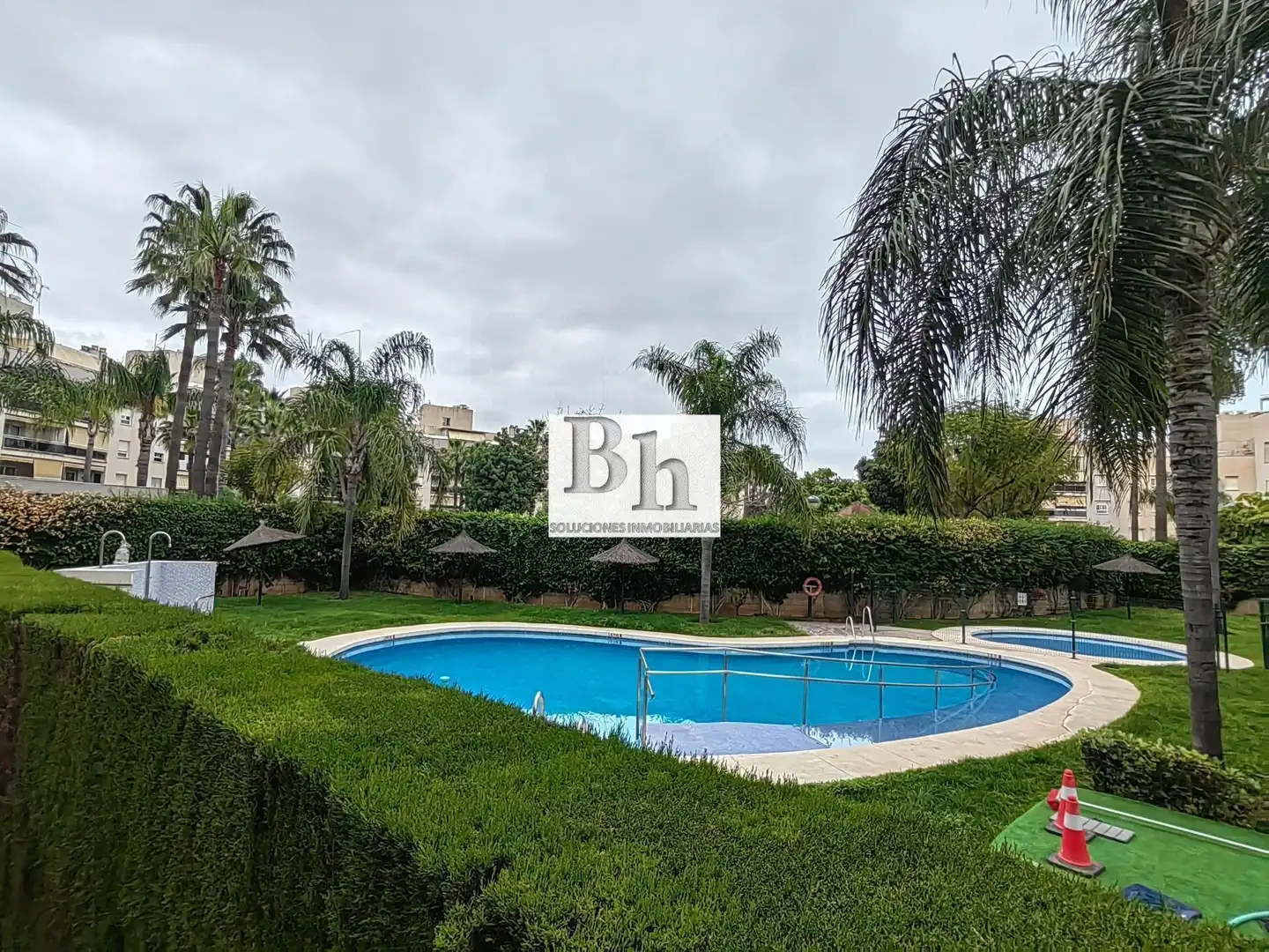 Jardí de Pis en venda en Málaga amb Aire condicionat, Jardí privat i Terrassa