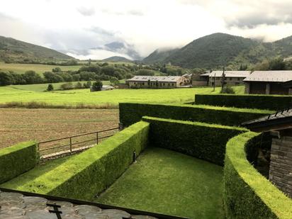 Jardí de Casa adosada en venda en Bellver de Cerdanya