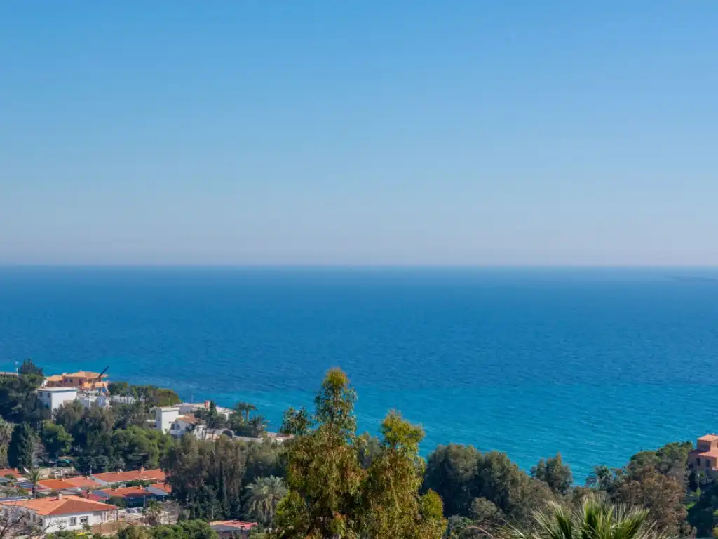 Vista exterior de Casa o xalet en venda en El Campello amb Terrassa i Piscina