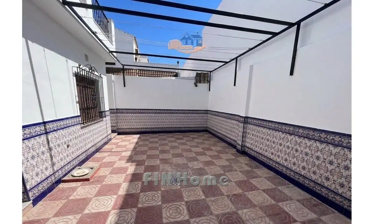 Vista exterior de Casa adosada en venda en Umbrete