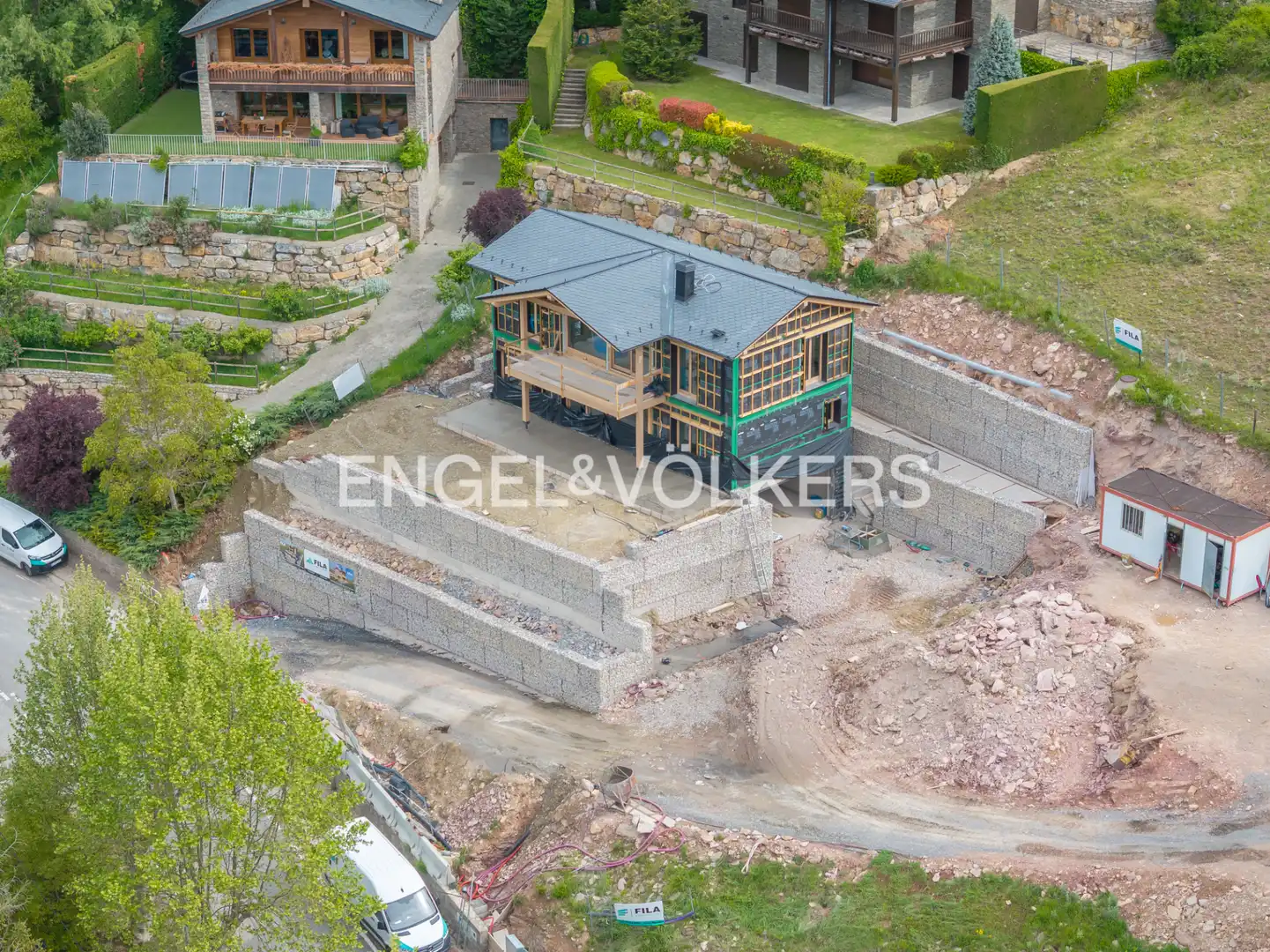 Houses for sale in Prullans  with Air Conditioner, Heating and Private garden
