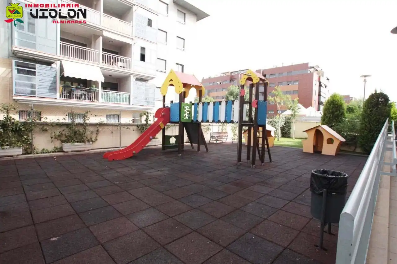 Flat for rent in Parque Lagos