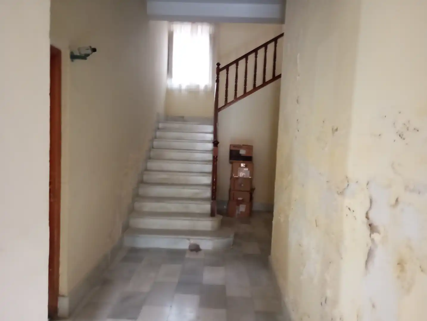 Edificio en venta en Baza