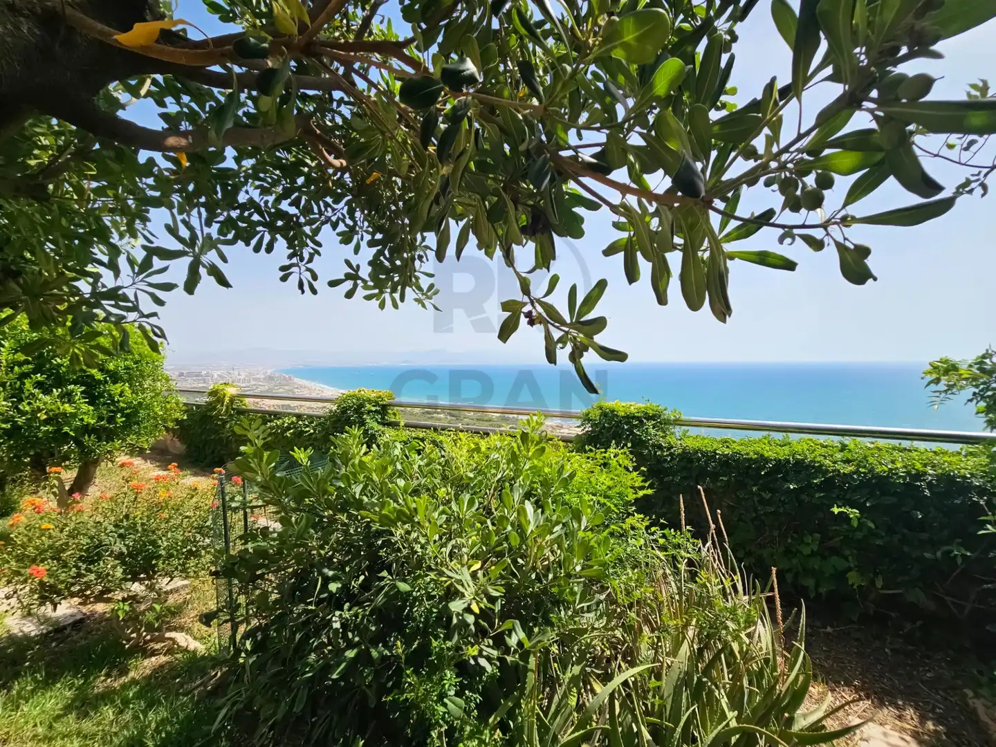 Jardí de Casa o xalet en venda en Santa Pola amb Aire condicionat, Calefacció i Jardí privat