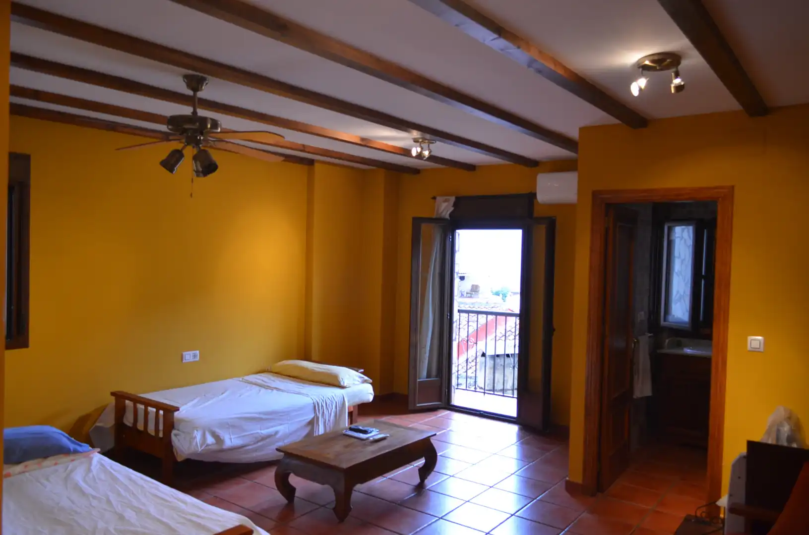 Bedroom of Houses for sale in El Torno   with Air Conditioner, Heating and Furnished