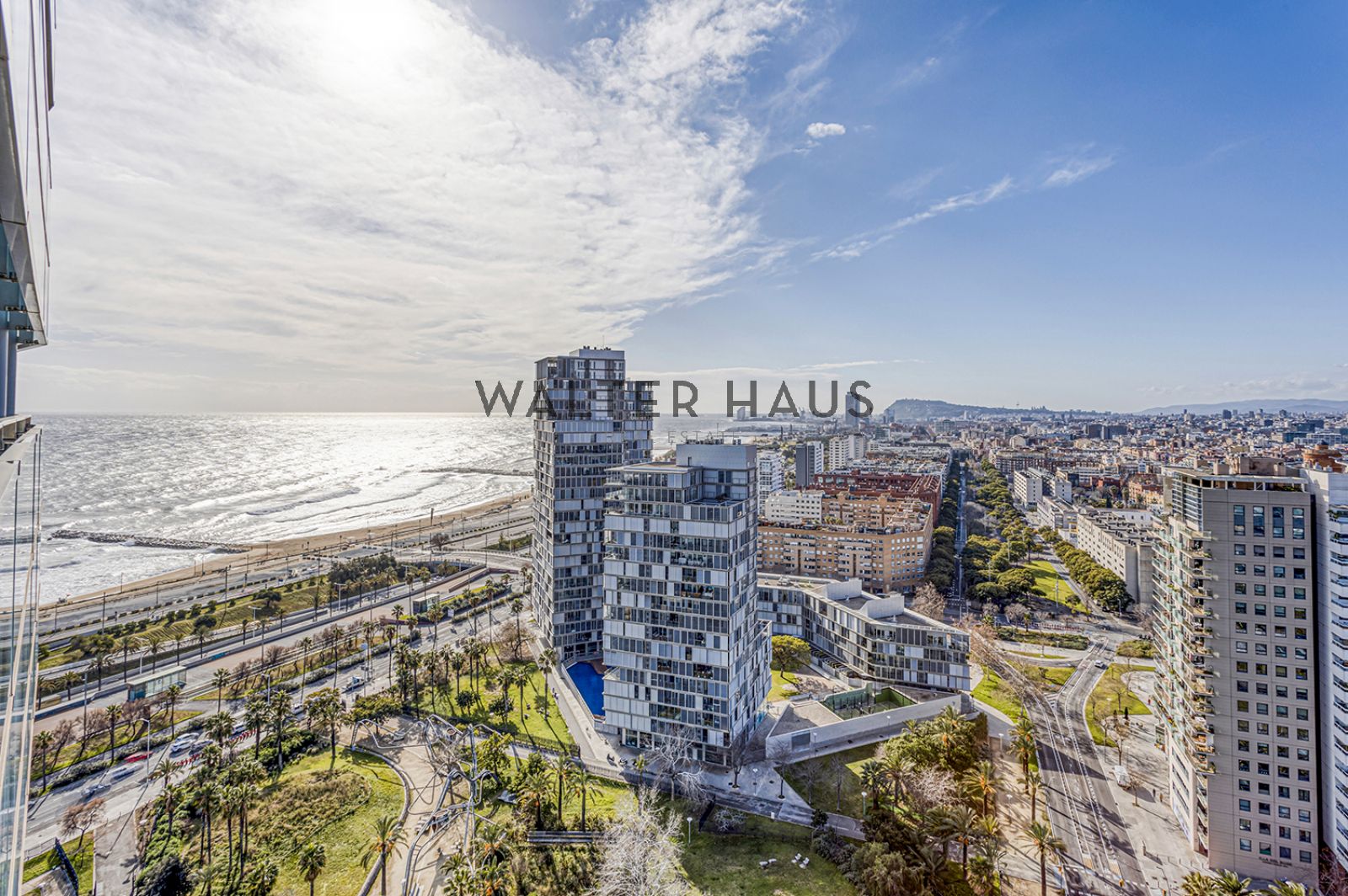 Exterior view of Attic for sale in  Barcelona Capital  with Air Conditioner, Heating and Parquet flooring