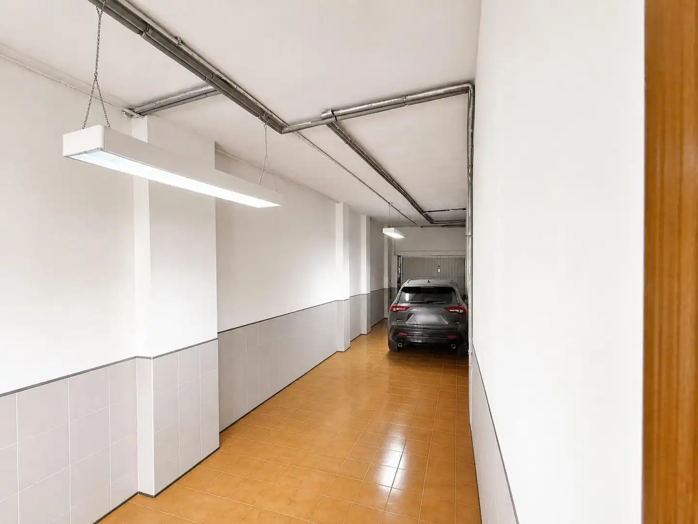 Parking de Casa adosada en venta en Paterna con Aire acondicionado, Jardín privado y Trastero