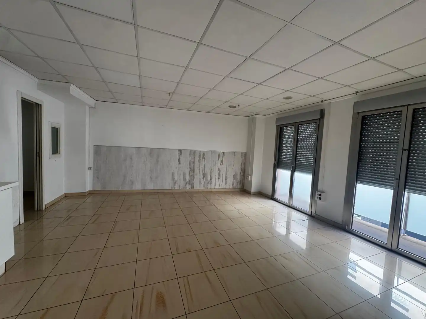 Oficina de alquiler en Gandia, Valencia