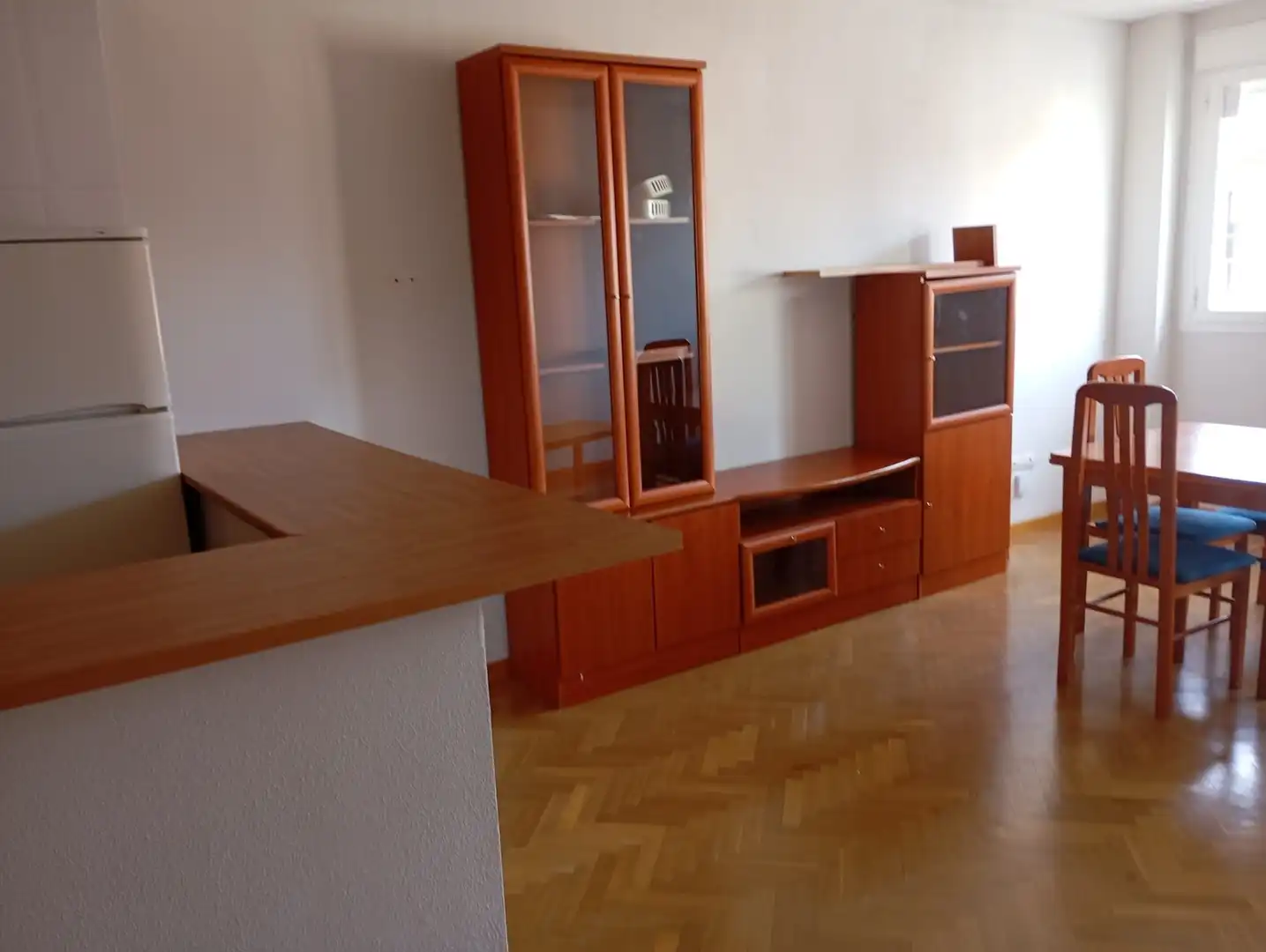 Sala d'estar de Apartament de lloguer en Aranjuez amb Aire condicionat, Calefacció i Parquet