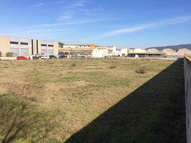 Terreno industrial en Alquiler en Vilanova del Vallès