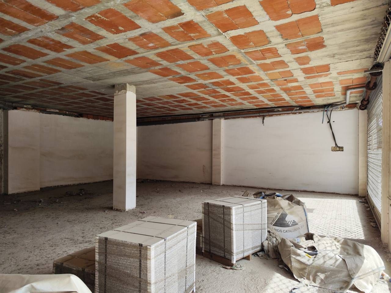 Premises for sale in Castellbisbal