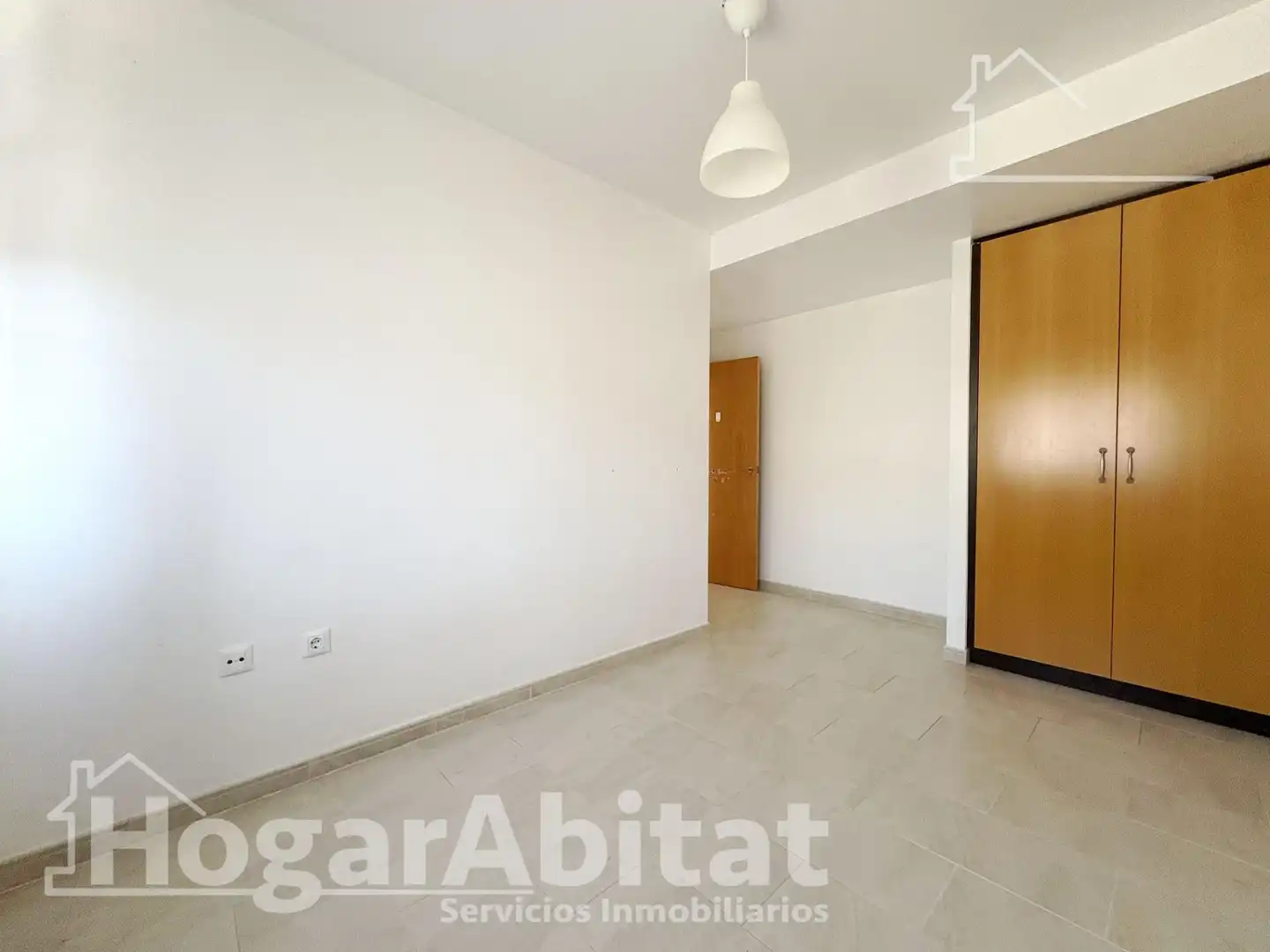 Dormitori de Àtic en venda en Vilallonga / Villalonga amb Terrassa, Balcó i Piscina comunitària