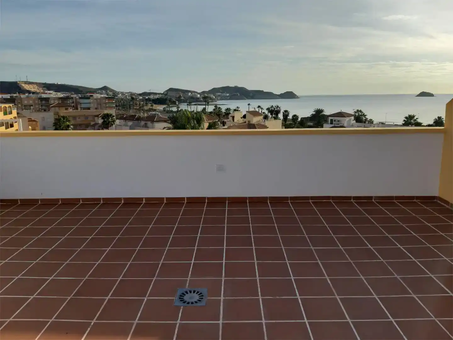 Terrasse von Dachboden zur Miete in Pulpí mit Klimaanlage, Schwimmbad und Möbliert