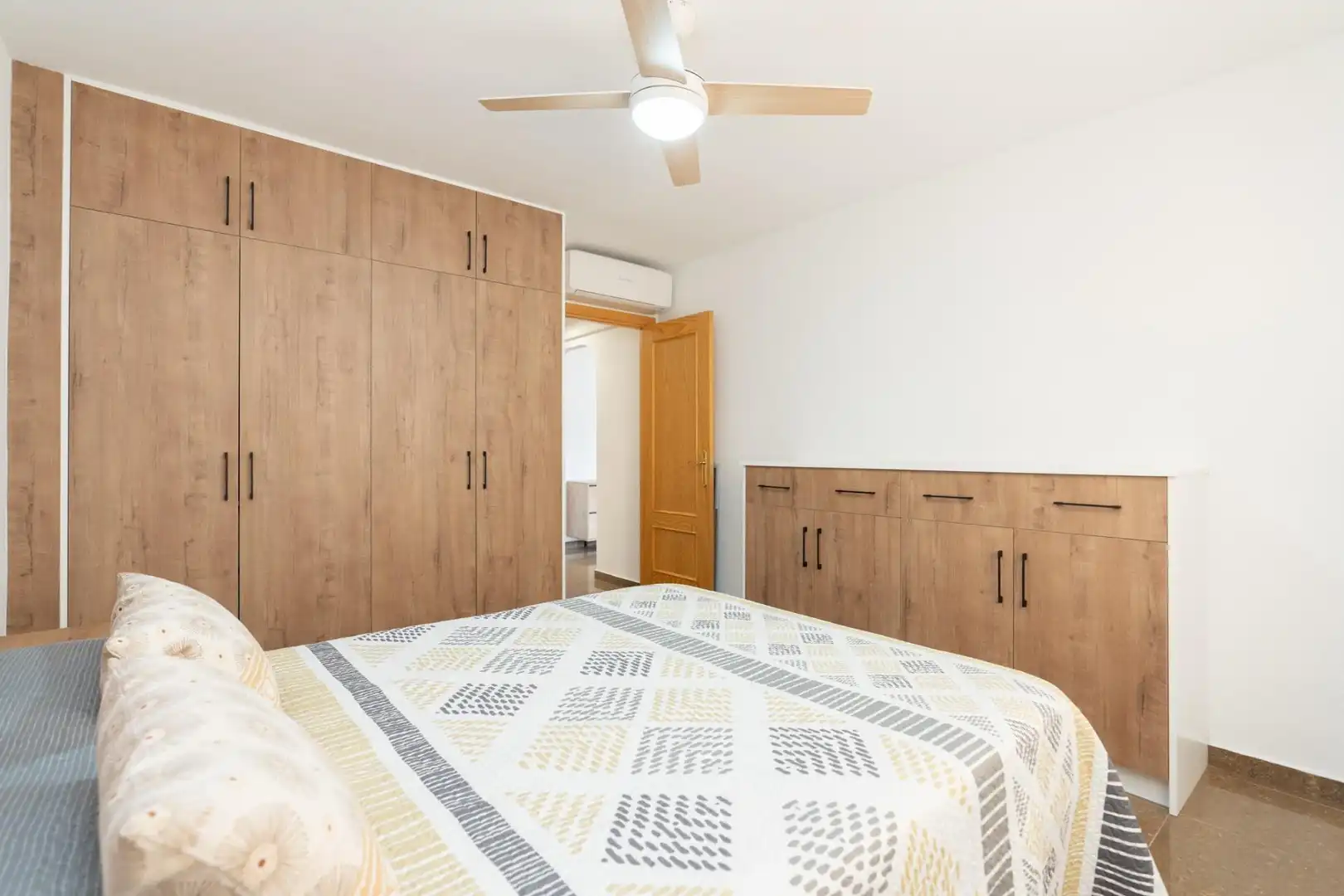 Piso con terraza en venta en Calle del Guadalquivir, imagen 13