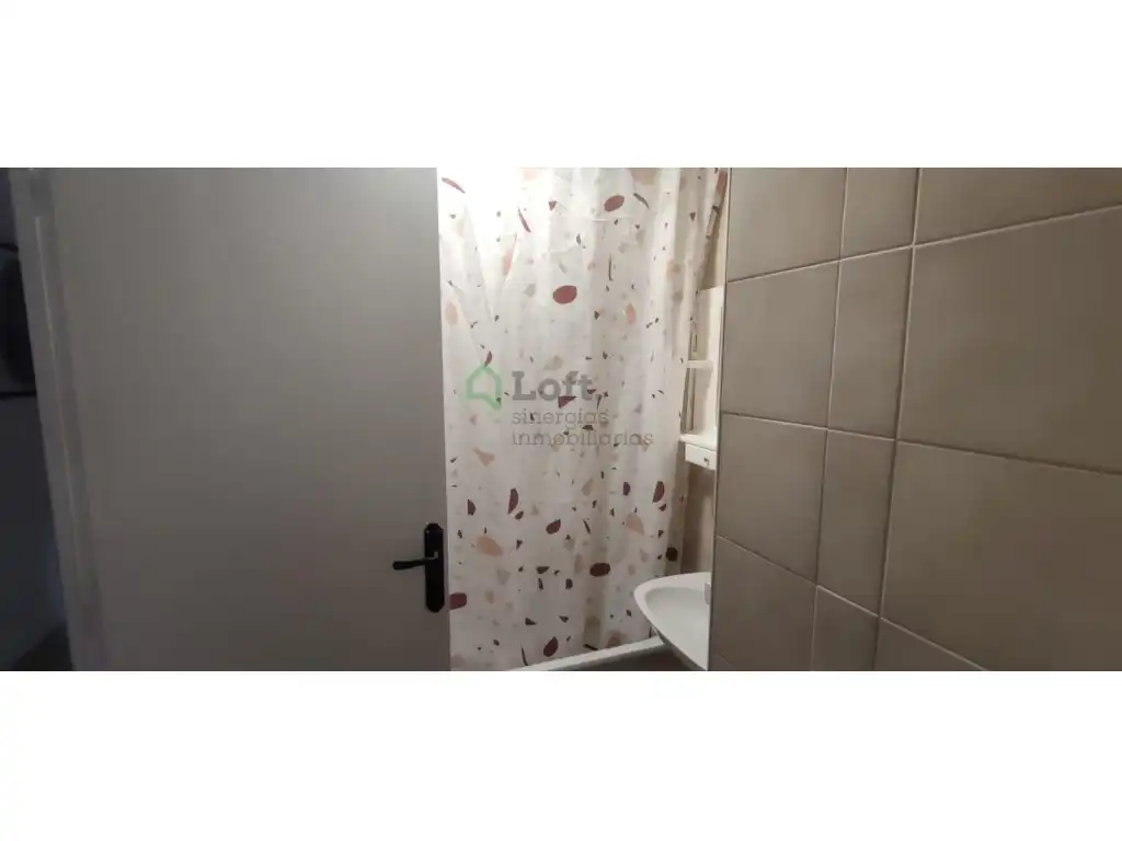 Bany de Apartament de lloguer en Badajoz amb Aire condicionat, Moblat i Rentadora