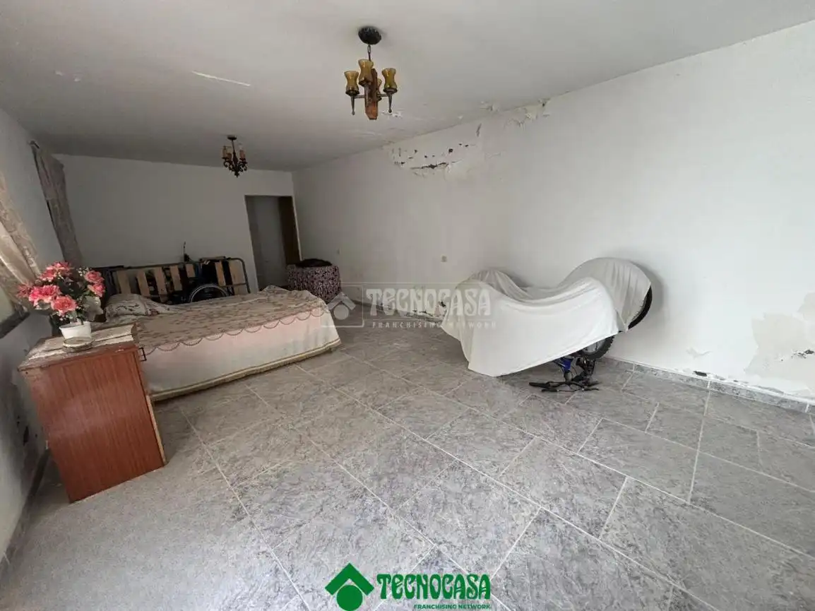 Houses for sale in El Carpio