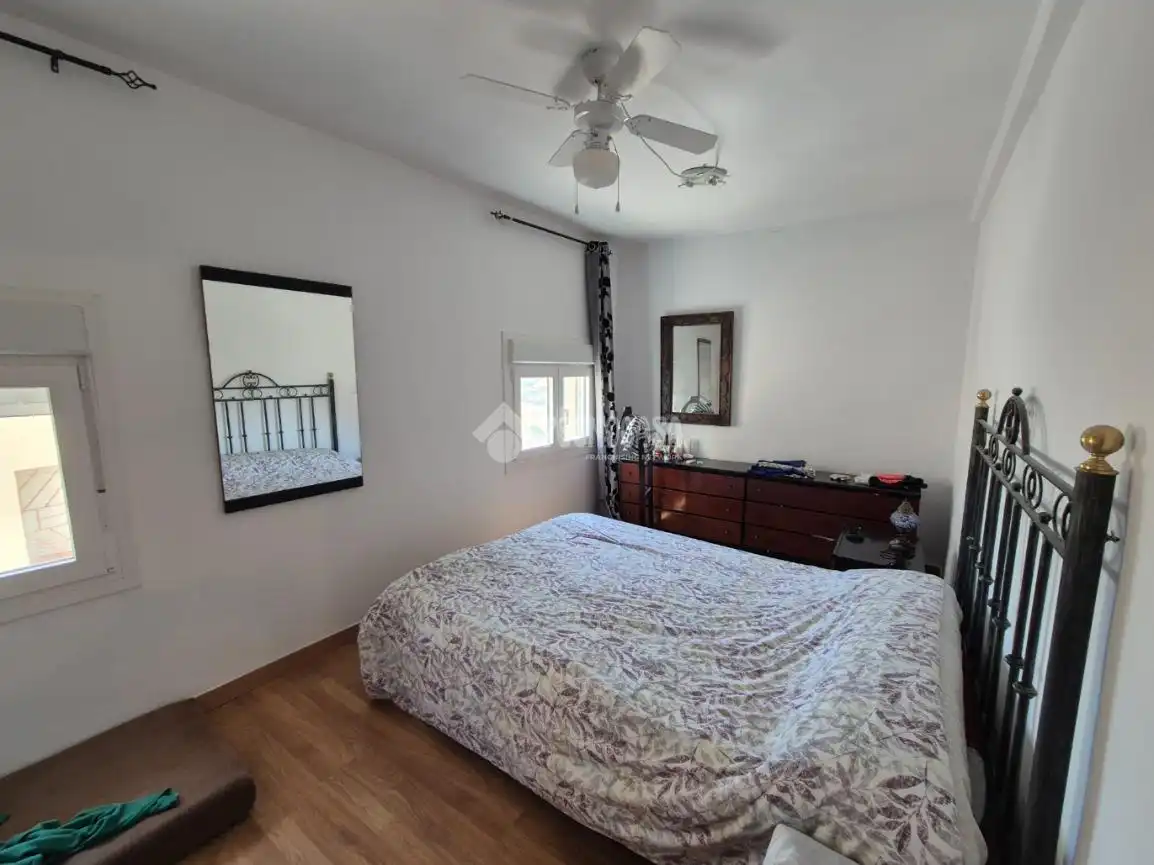 Schlafzimmer von Einfamilien-Reihenhaus zum Verkauf in Cendejas de la Torre mit Heizung und Terrasse