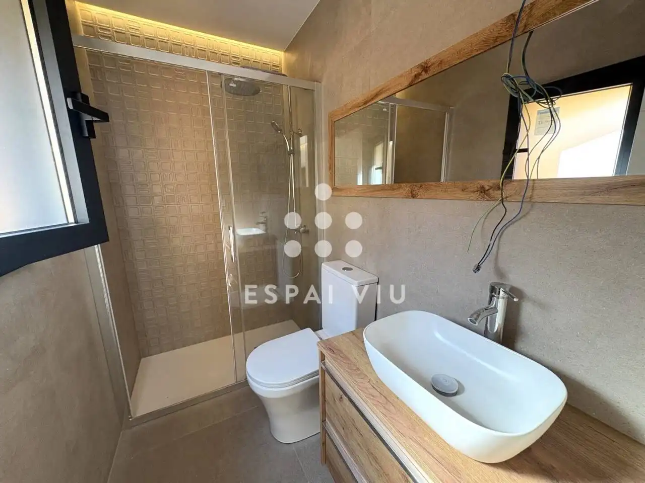 Badezimmer von Haus oder Chalet zum Verkauf in Sabadell mit Heizung und Privatgarten