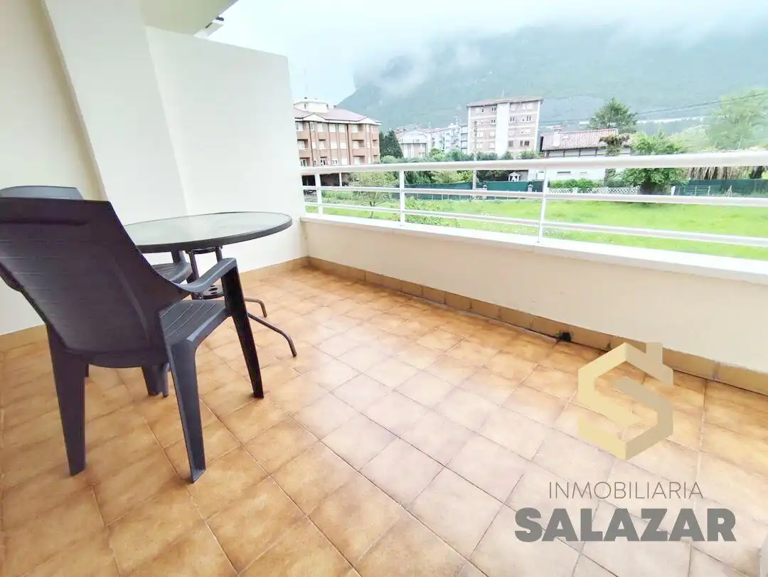 Balcony of Flat for sale in Castro-Urdiales  with Heating, Terrace and Balcony
