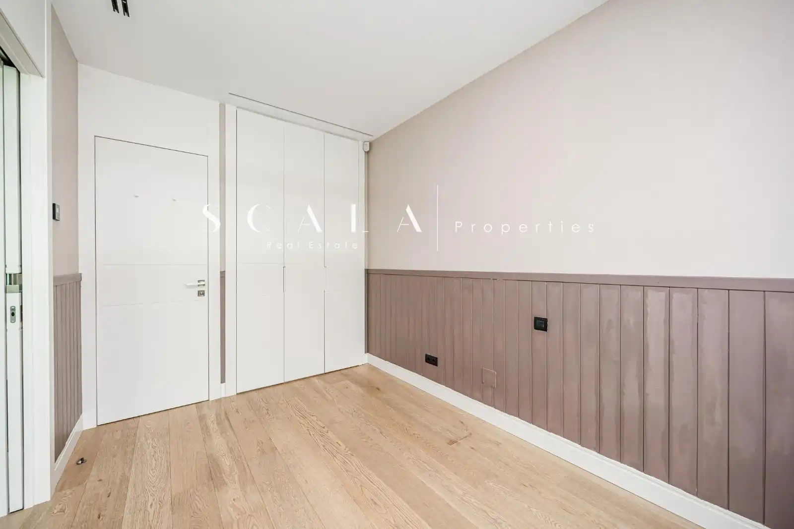 Schlafzimmer von Wohnung zur Miete in Madrid mit Klimaanlage, Heizung und Privatgarten