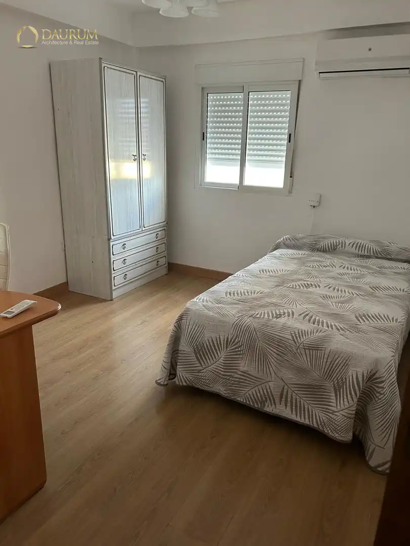 Habitación de Piso en venta en Sevilla con Aire acondicionado