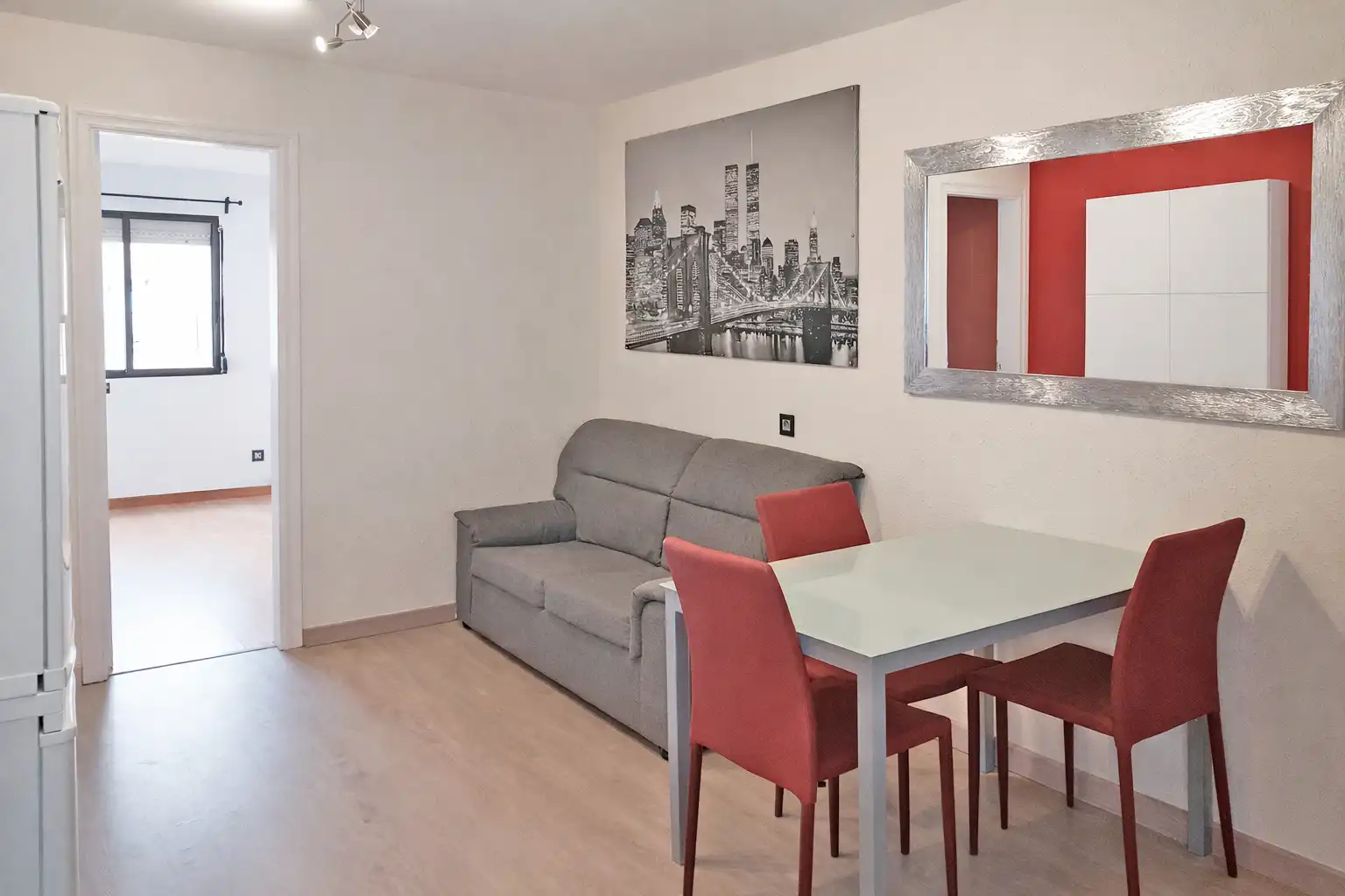 Wohnzimmer von Wohnung zum Verkauf in L'Hospitalet de Llobregat mit Heizung, Parkett und Waschmaschine