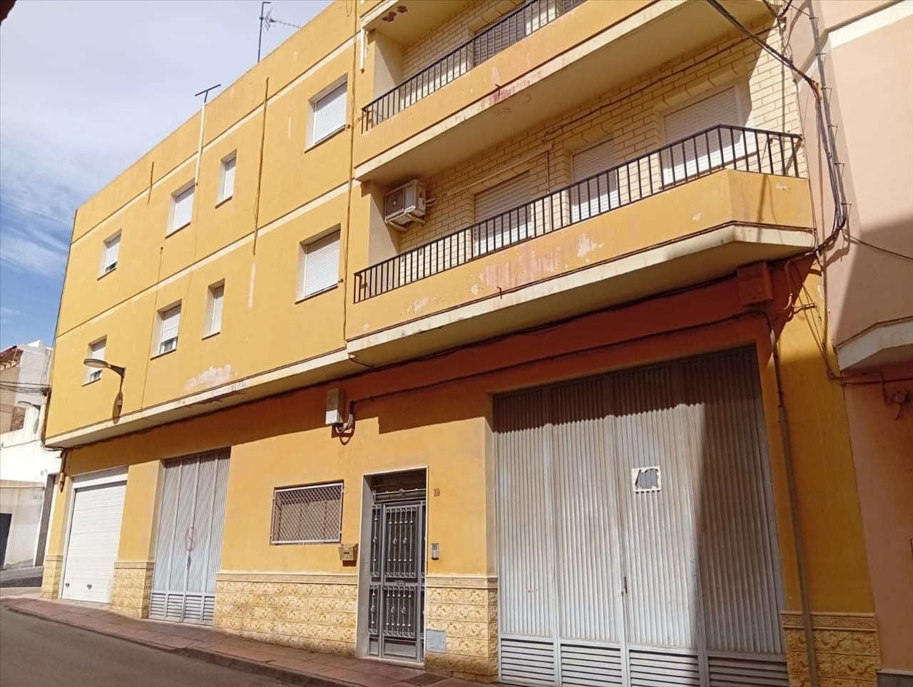 Vista exterior de Pis en venda en Benahadux amb Balcó