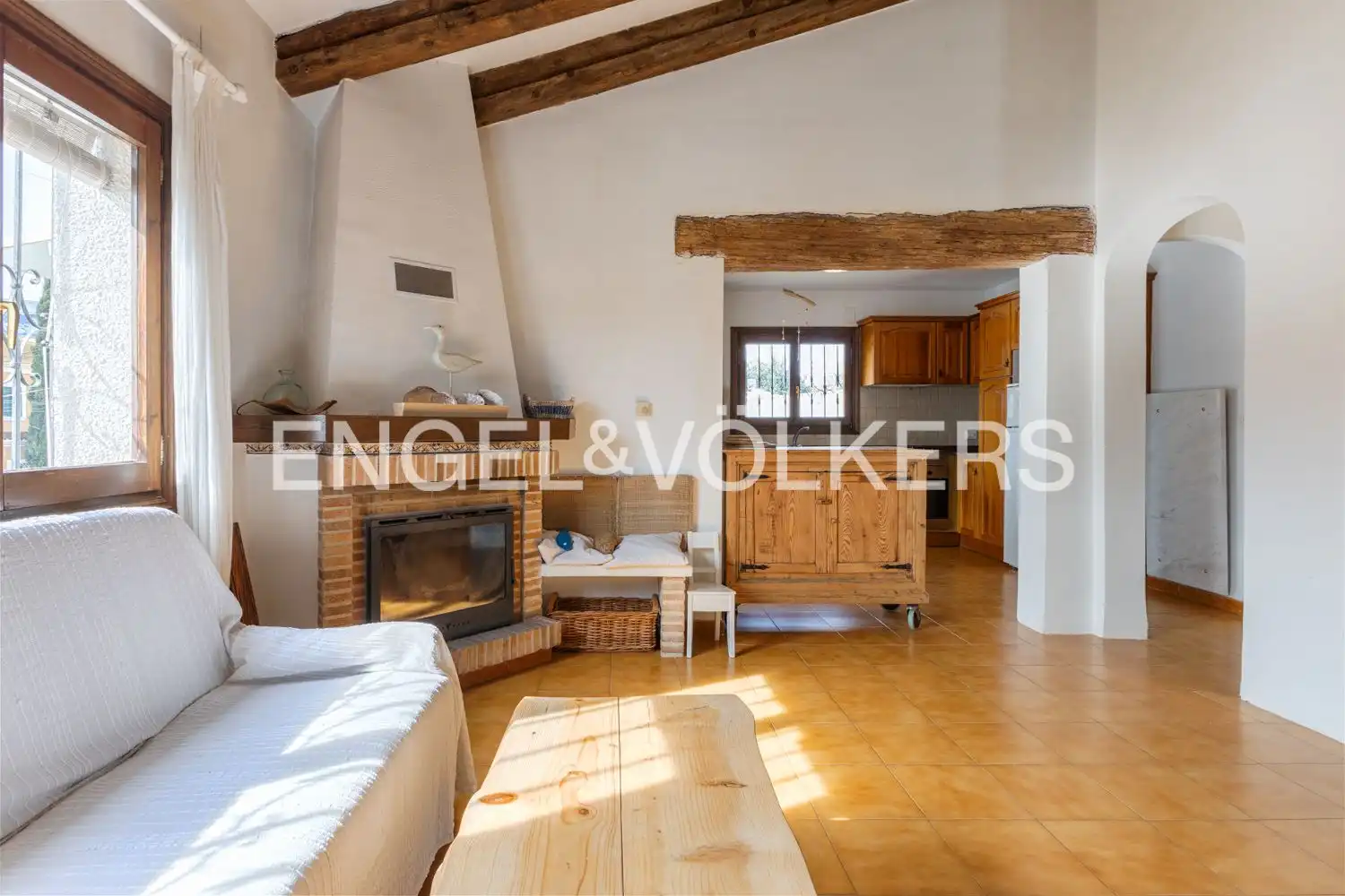 Houses for sale in Las Rotas / Les Rotes