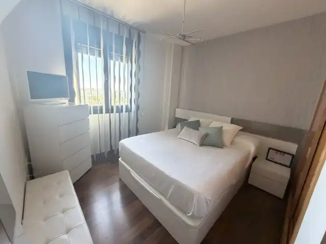 Habitación de Piso en venta en Huelva con Aire acondicionado, Calefacción y Parquet