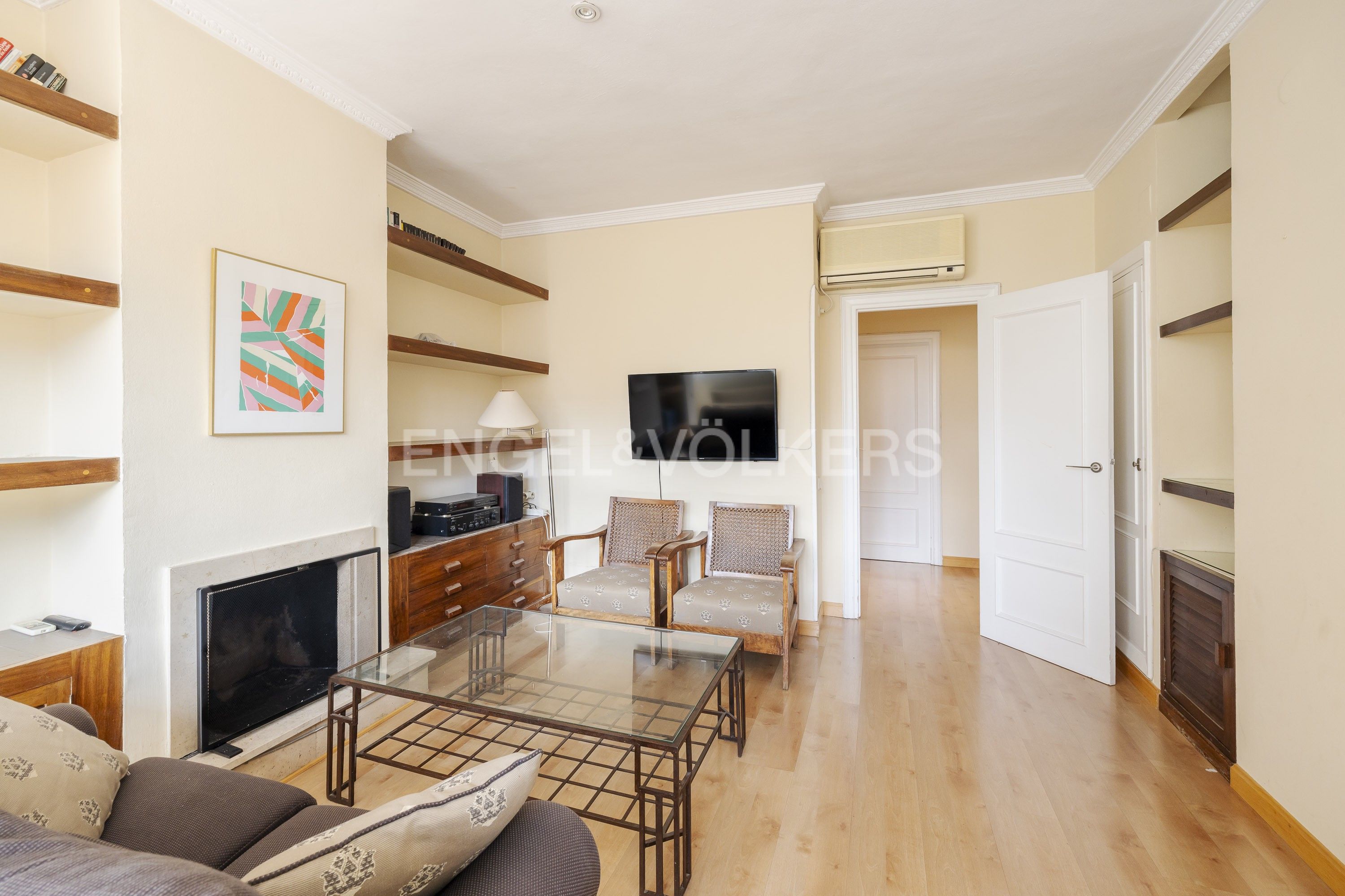 Vista exterior de Apartament de lloguer en  Madrid Capital amb Aire condicionat, Calefacció i Terrassa