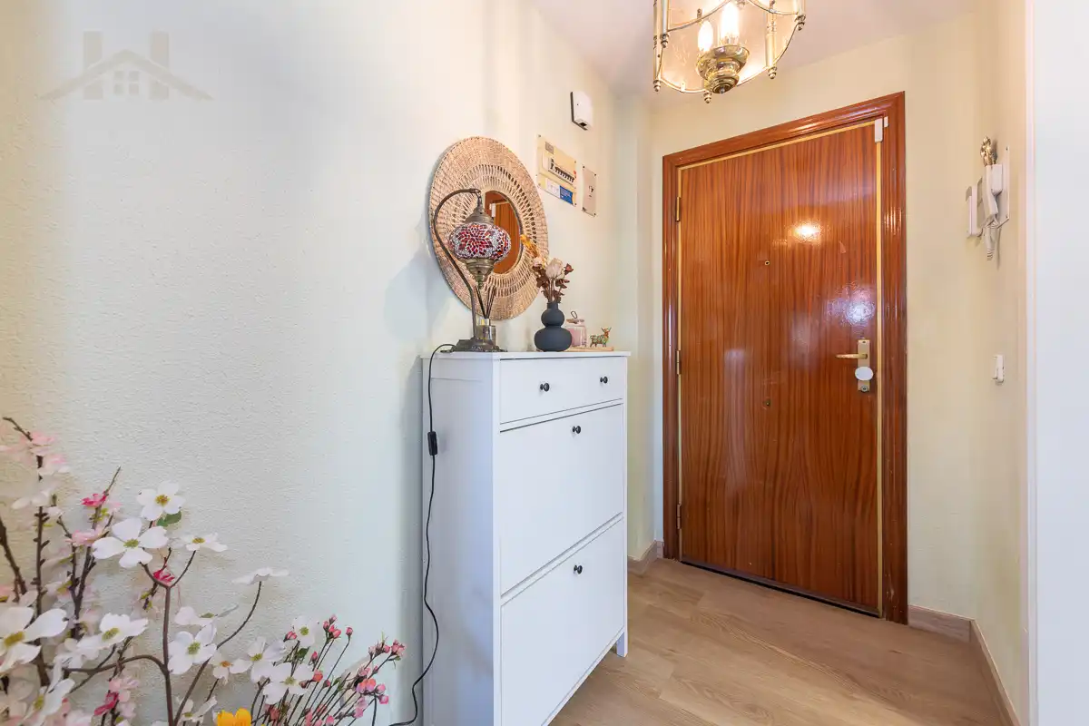 Flat for sale in Madrid  with Terrace