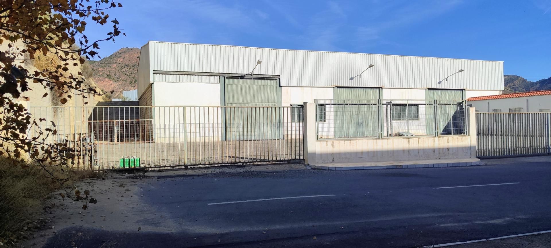 Vista exterior de Nau industrial en venda en Olula del Río