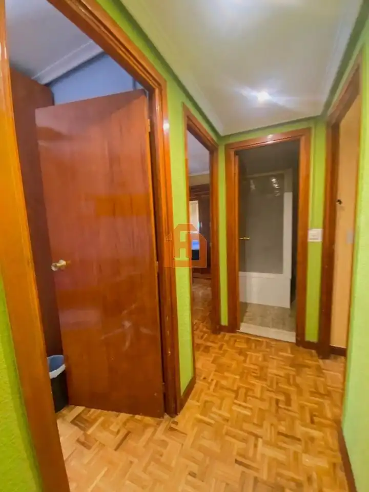Flat for rent in León Capital   with Heating and Furnished