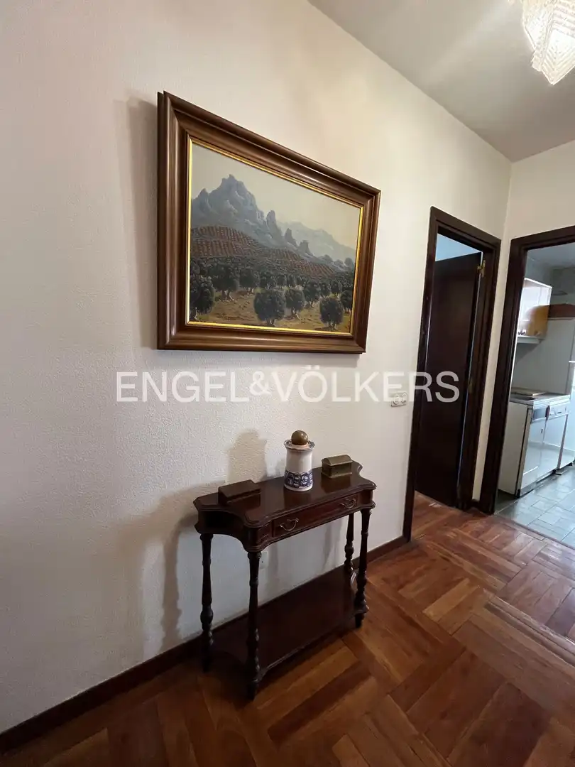 3 hab, 108m² en Castillejos - Cuzco, Tetuán, Madrid - Image 4