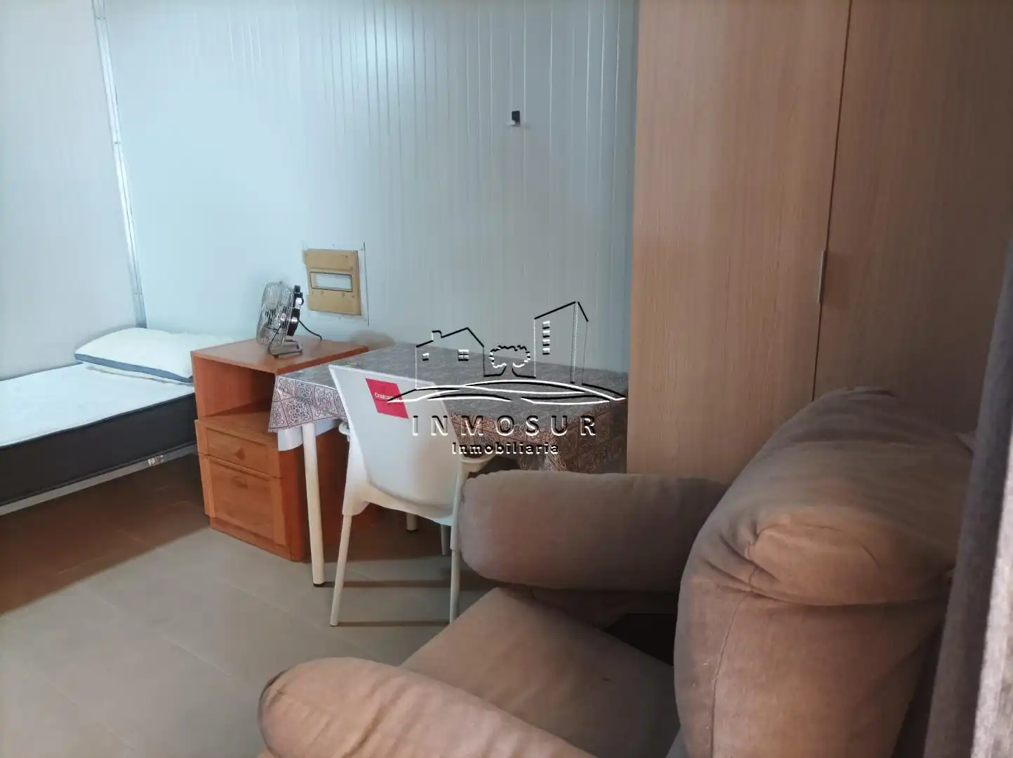 Dormitori de Casa o xalet en venda en Lucena amb Piscina i Moblat