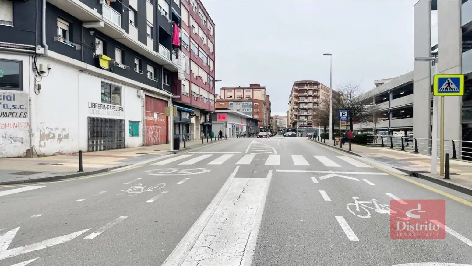 Local comercial en venda a Torrelavega - José Maria Pereda, imagen 13
