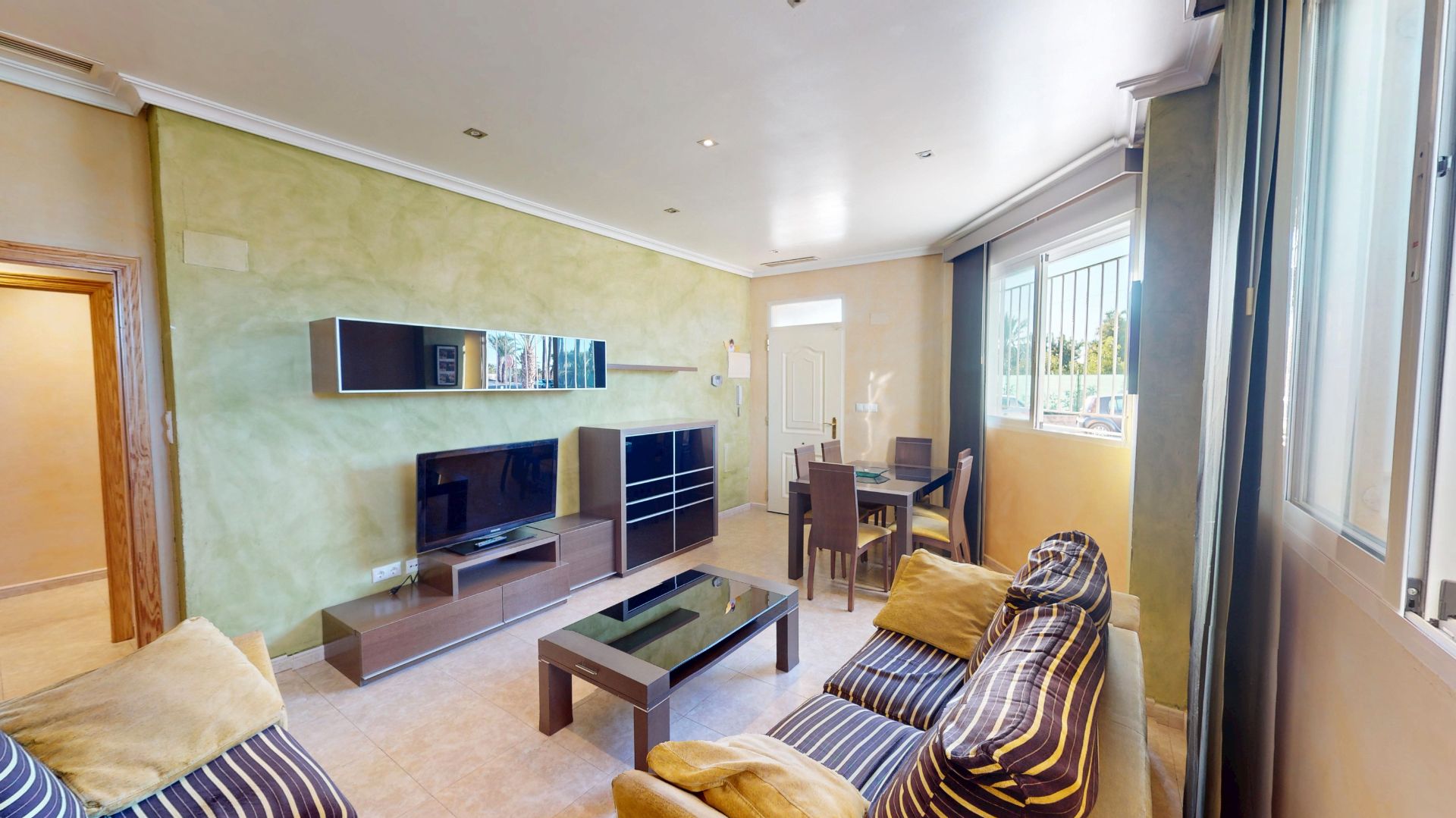 Sala d'estar de Pis en venda en Elche / Elx amb Terrassa