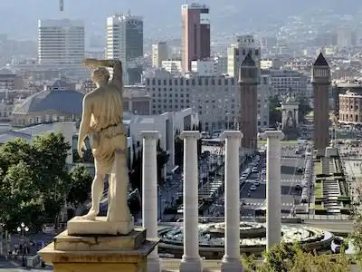 Außenansicht von Gebäude zum Verkauf in Barcelona