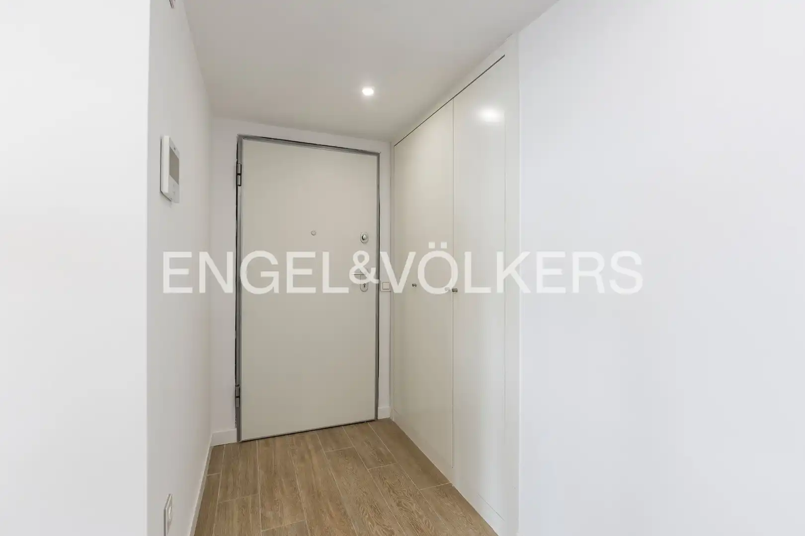 Flat for rent in Madrid  with Air Conditioner, Heating and Terrace