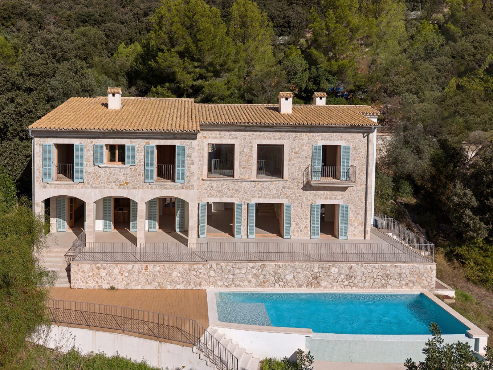 Vista exterior de Casa o xalet en venda en Pollença amb Aire condicionat, Calefacció i Jardí privat