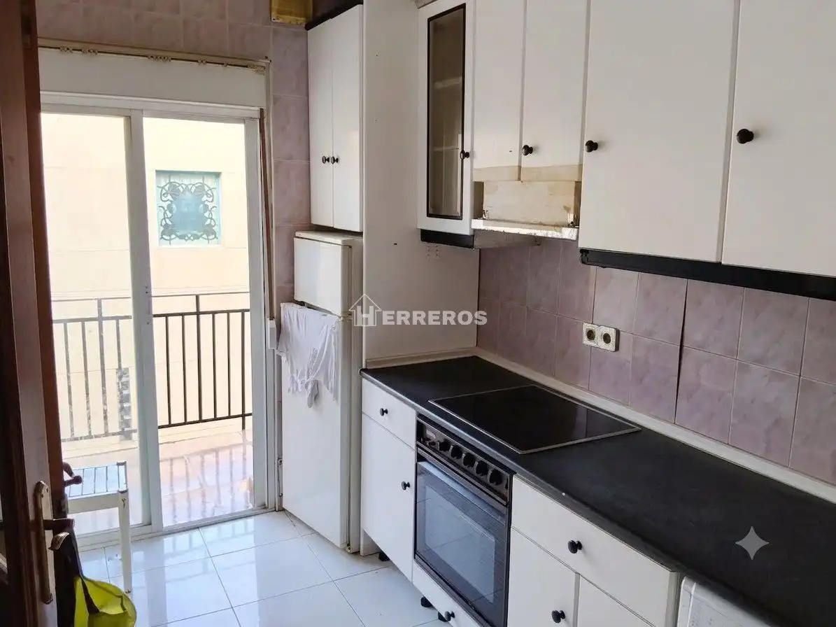 Cocina de Apartamento en venta en Navarrete con Calefacción, Parquet y Terraza