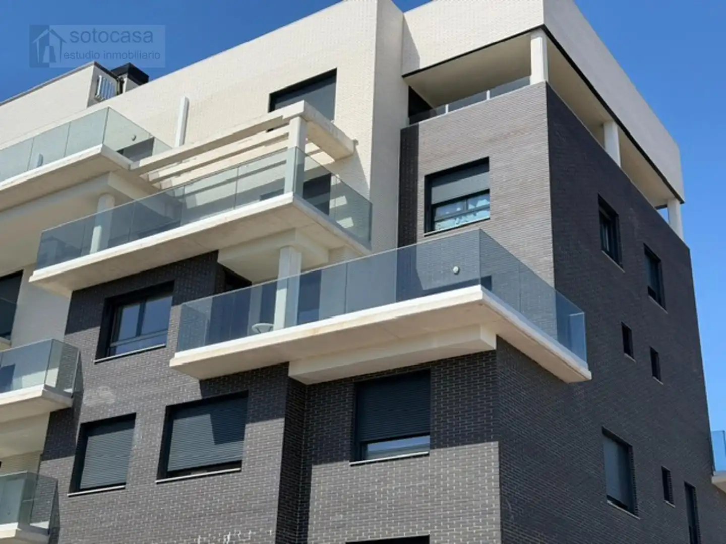 Piso con piscina en venta en Dulzaina, imagen 2