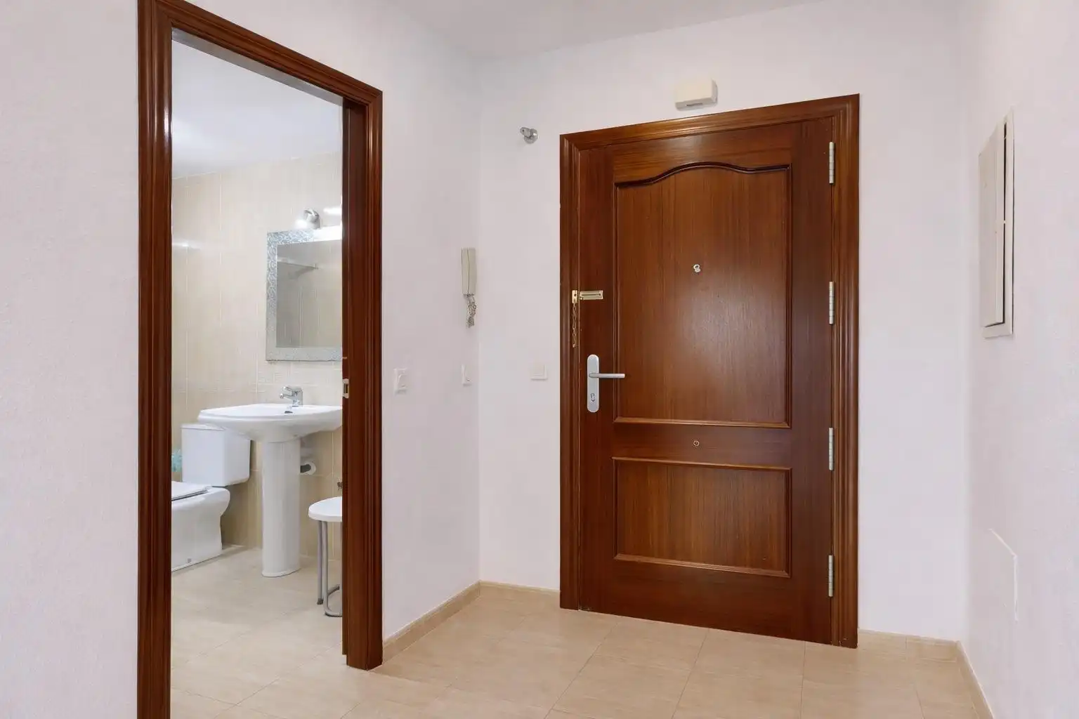 Flat for rent in Roquetas de Mar  with Air Conditioner, Heating and Private garden