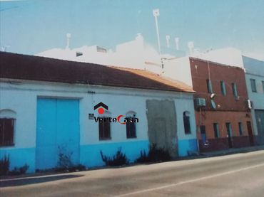 Terrenys i solars en venda a Castella