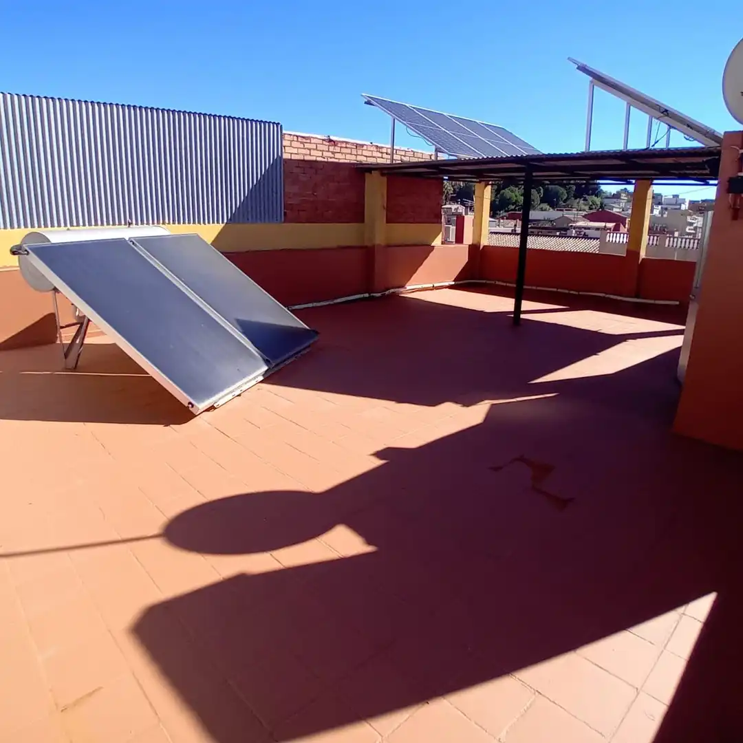 Casa adosada en venta en Algeciras, Cádiz