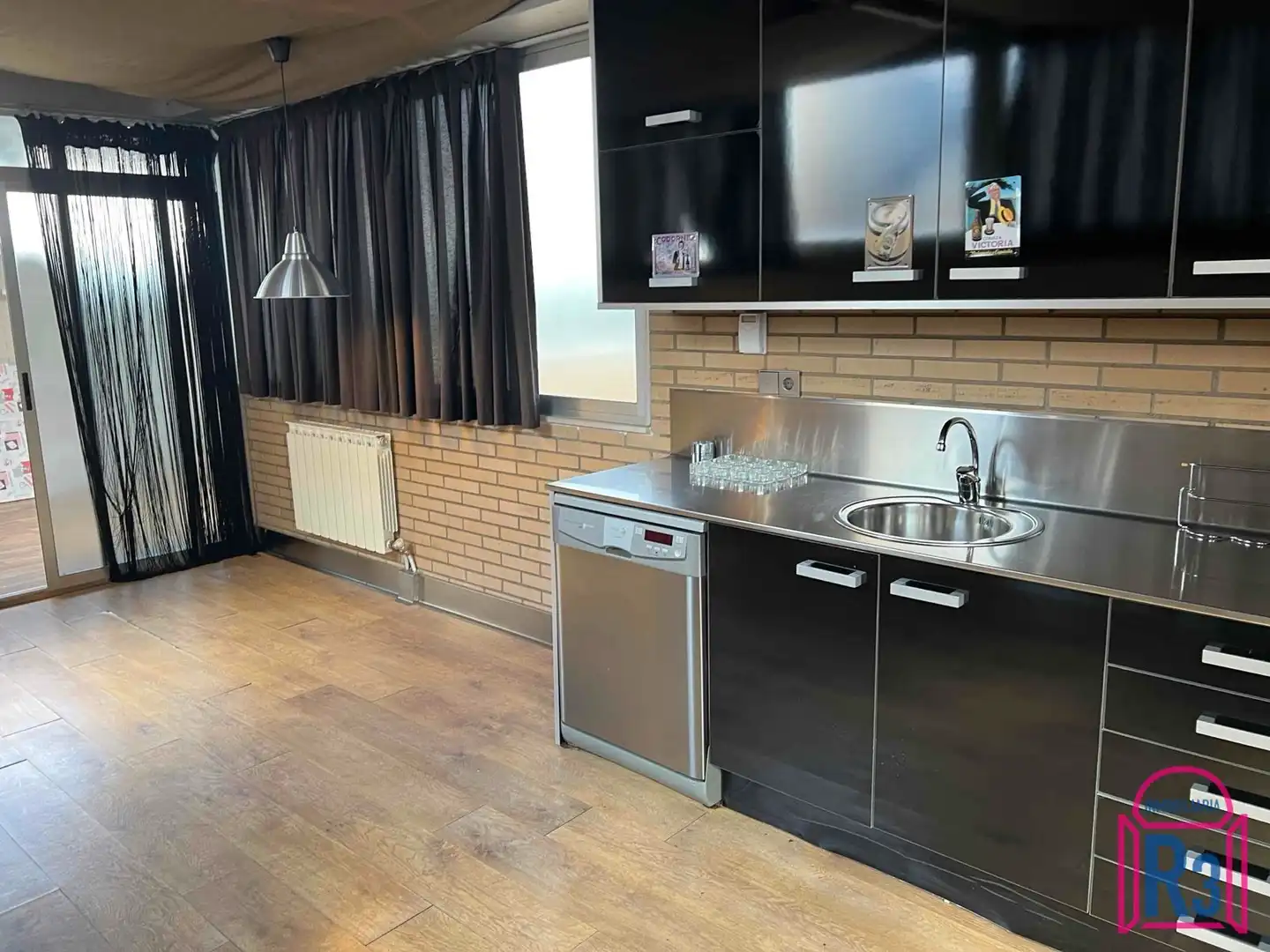 Küche von Wohnung zum Verkauf in León Capital  mit Heizung, Terrasse und Abstellraum