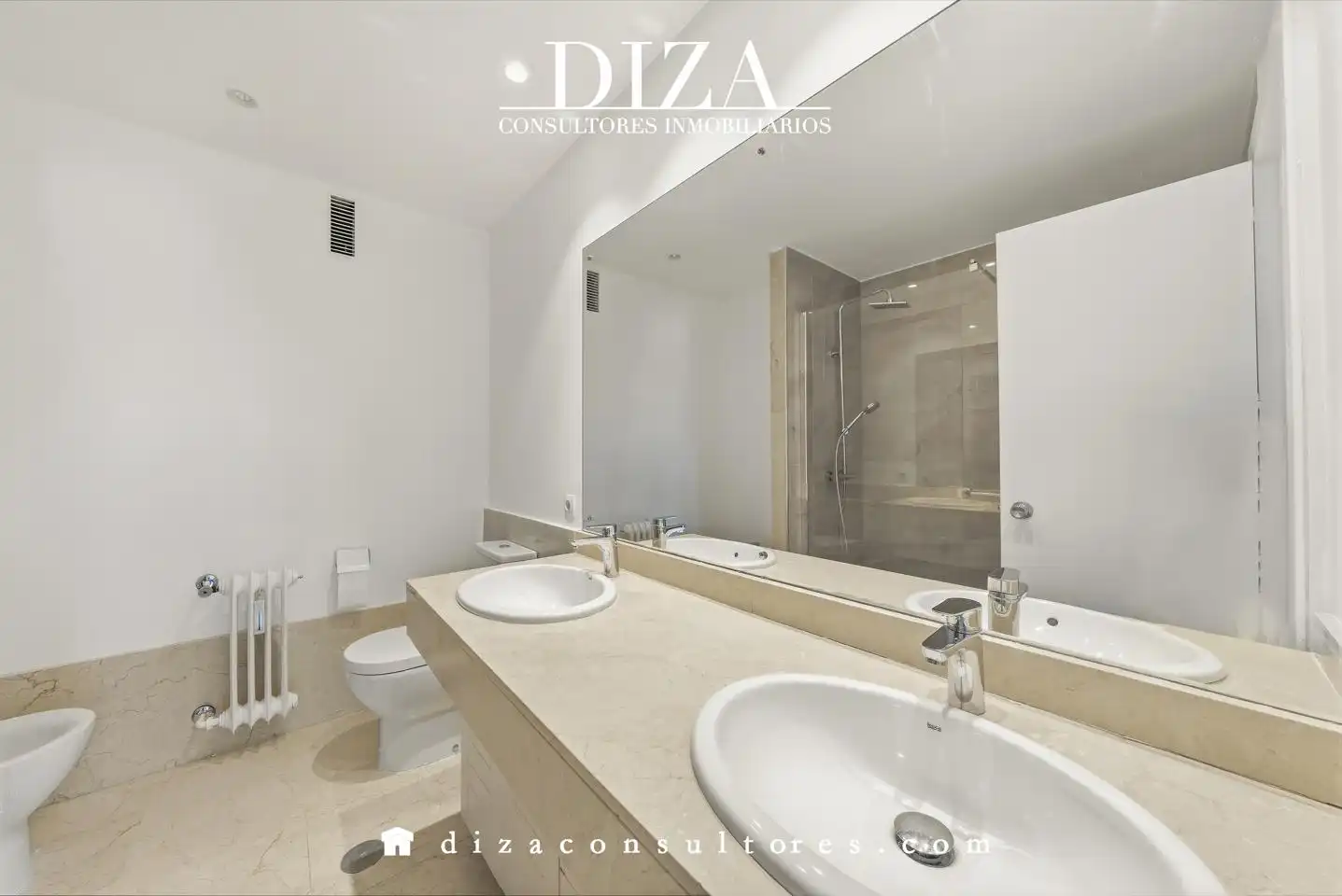 Bathroom of Flat for rent in Chamartín