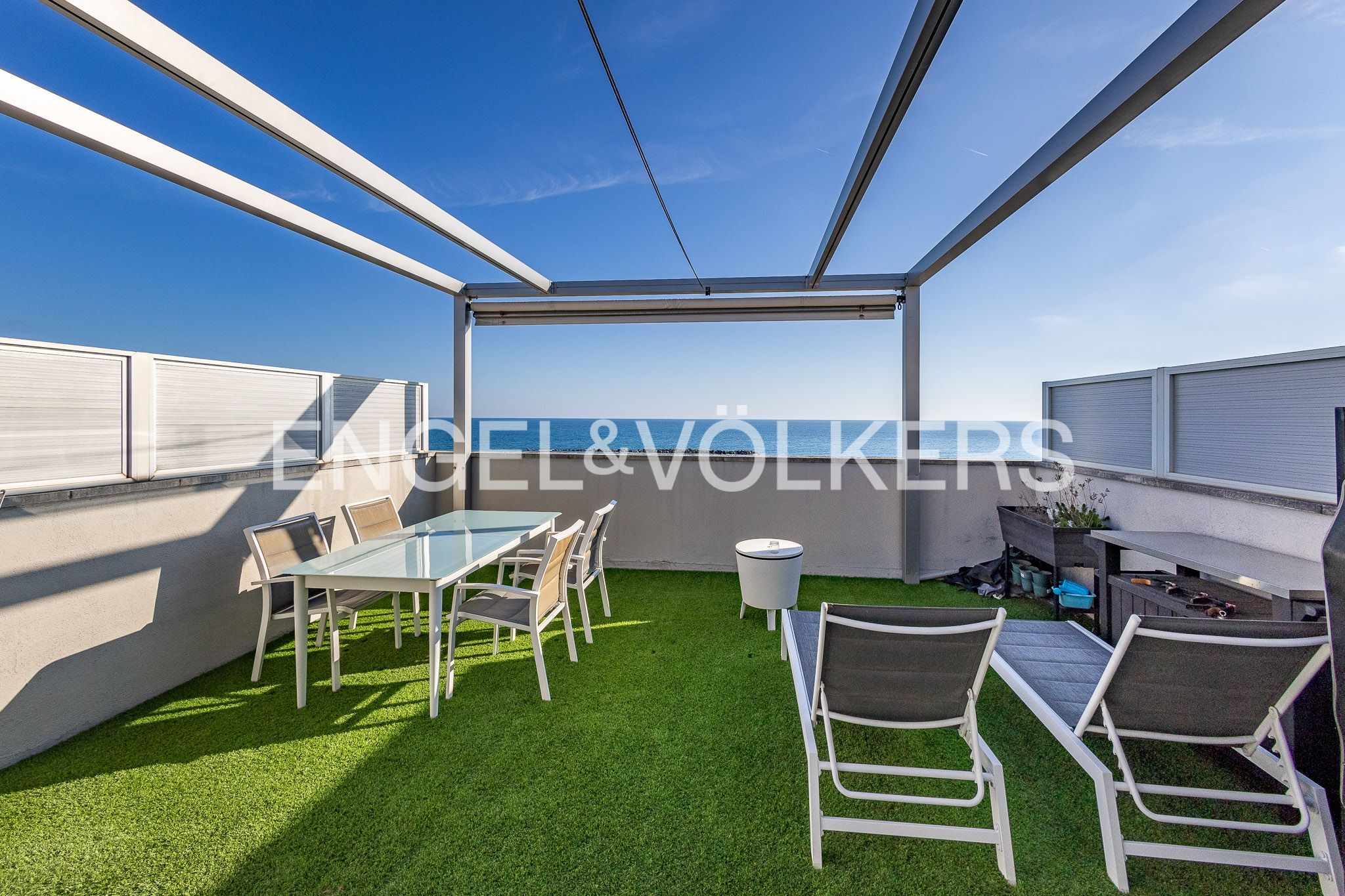 Terrace of Attic for sale in Cubelles  with Air Conditioner, Heating and Private garden